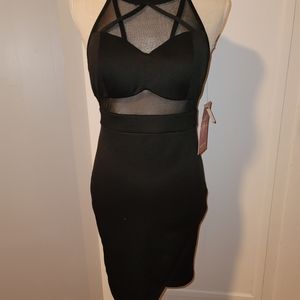 Black bodycon dress